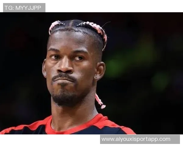 巴特勒对末节冲突冷淡回应直言不想讨论此事引发关注