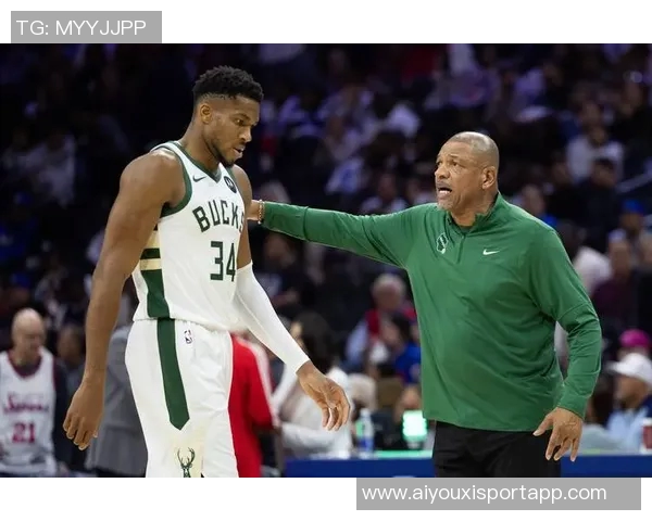 里弗斯称赞米德尔顿为雄鹿终身球员场上场下均展现超级明星风范